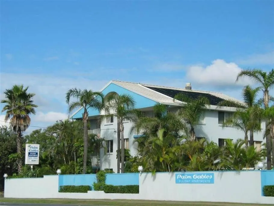 Comfy Unit In Palm Gables Palm Beach! contacts